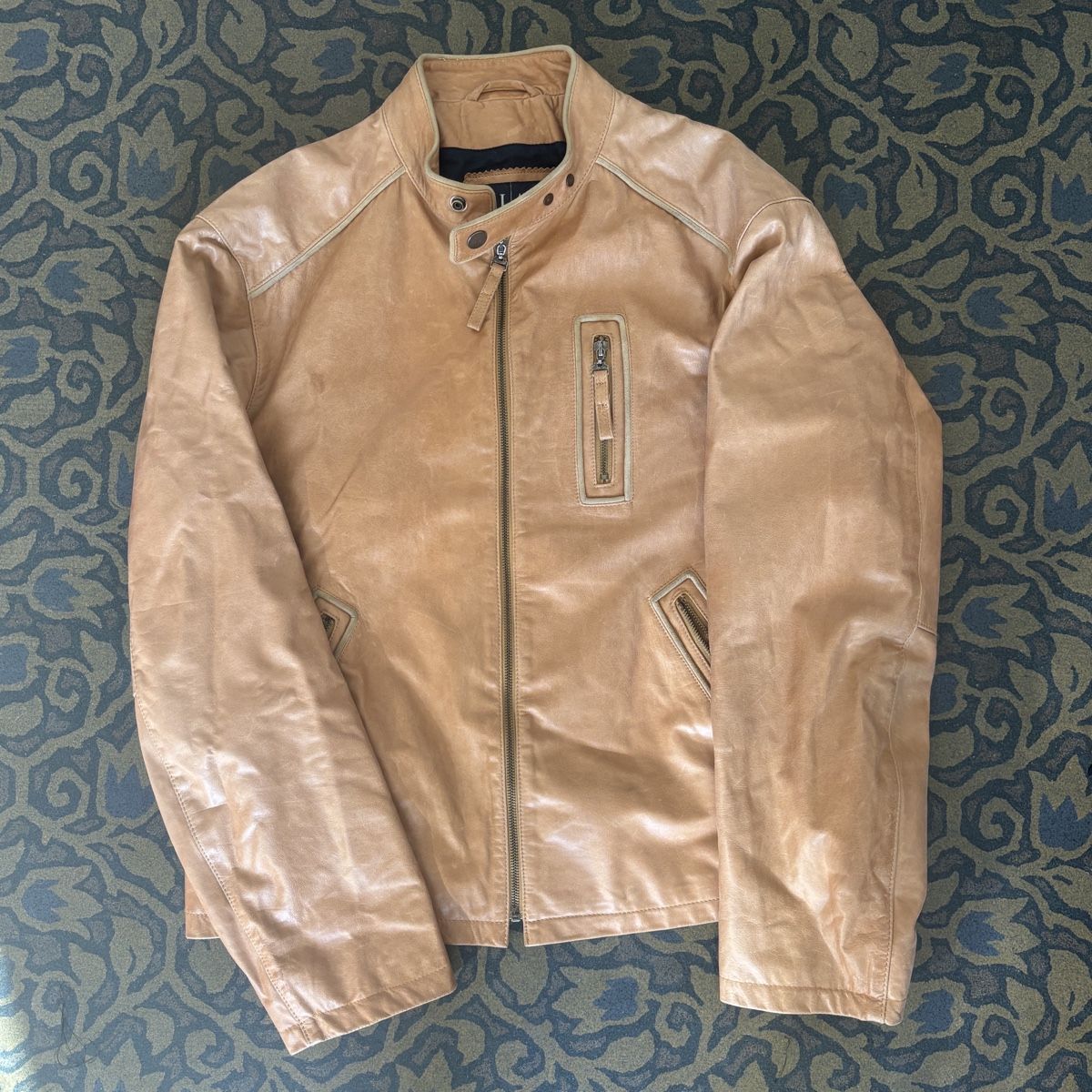 Armani Jacken: Armani Jeans Herren Lederjacke hellbraun – Gebraucht aus Bern von projetag