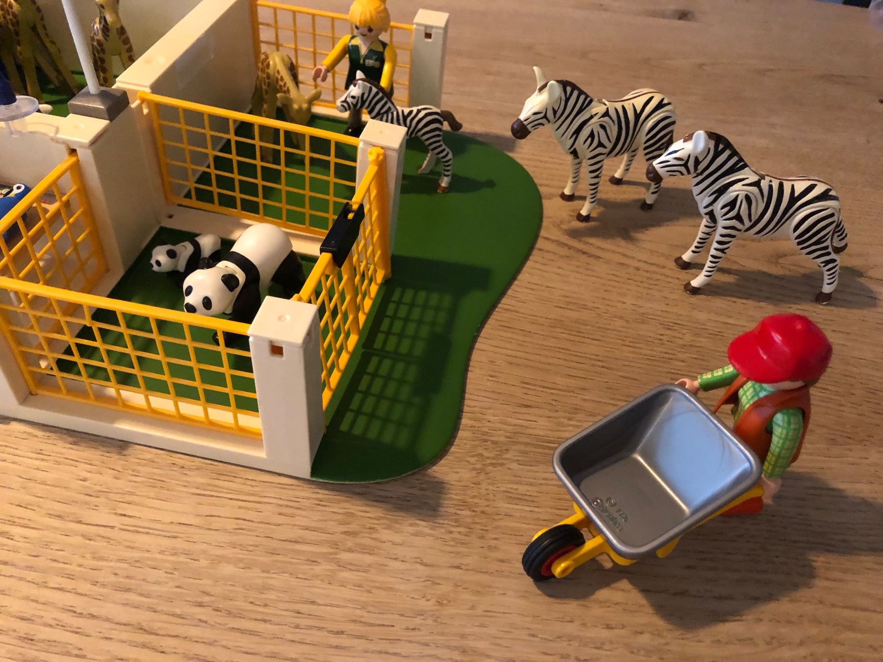 Playmobil Giocattoli: Playmobil-Set: Zooklinik – Usato da Bubikon venduto da tokidoki 2