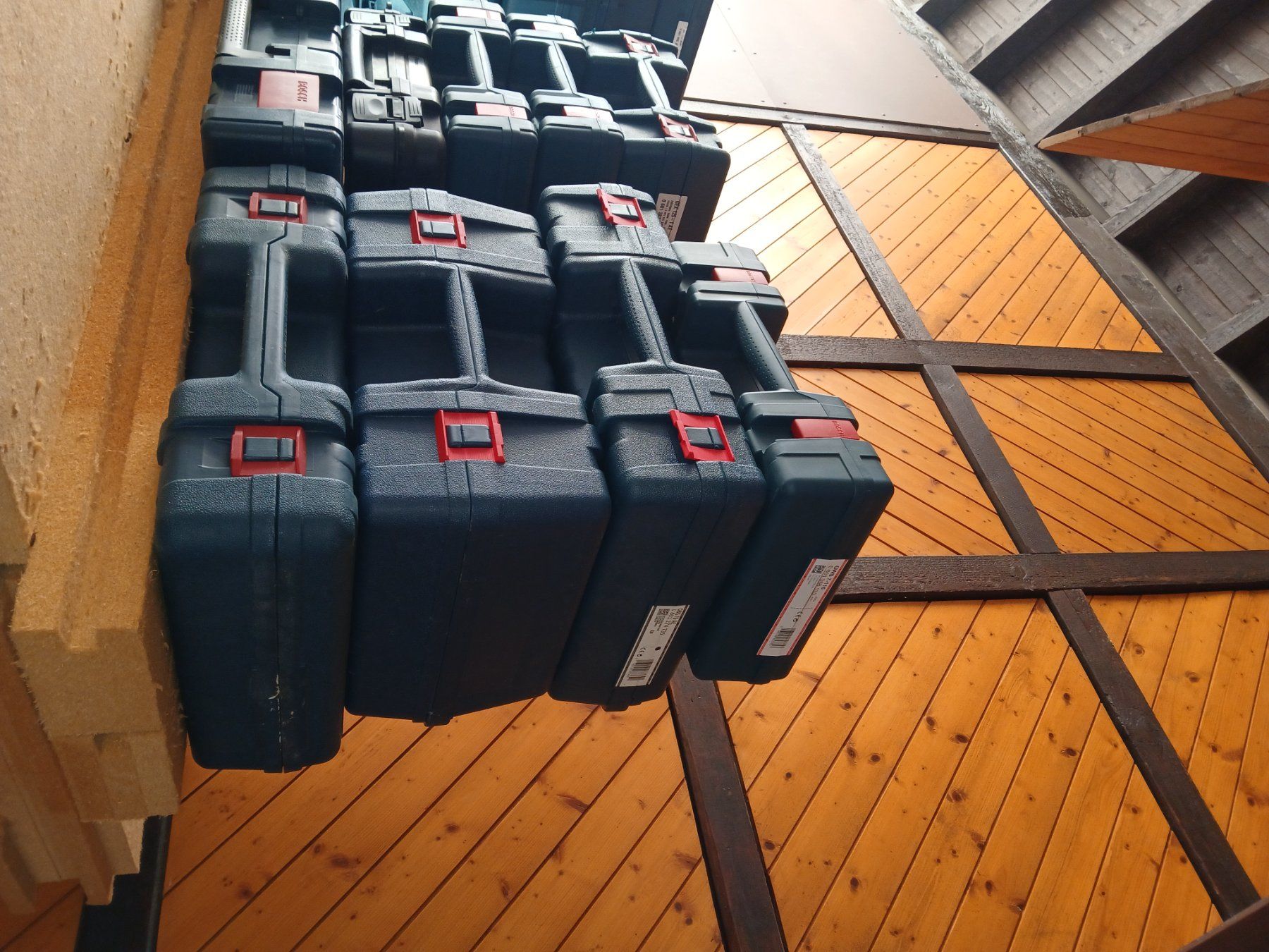 Bosch Valigie: Bosch Koffer Div. Grössen – Usato da Pfaffnau venduto da Hansrudi 4