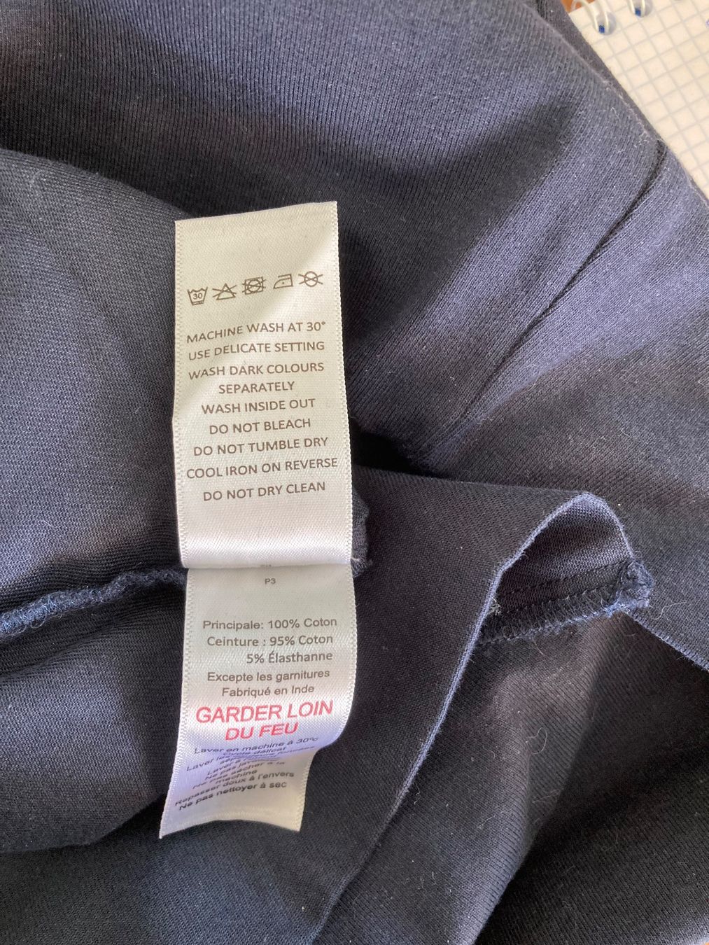 Pantaloni: Umstands-Shorts dunkelblau Gr. 38 – Usato da Stäfa venduto da elog 2