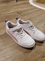 Baskets blanches PUMA, taille 35