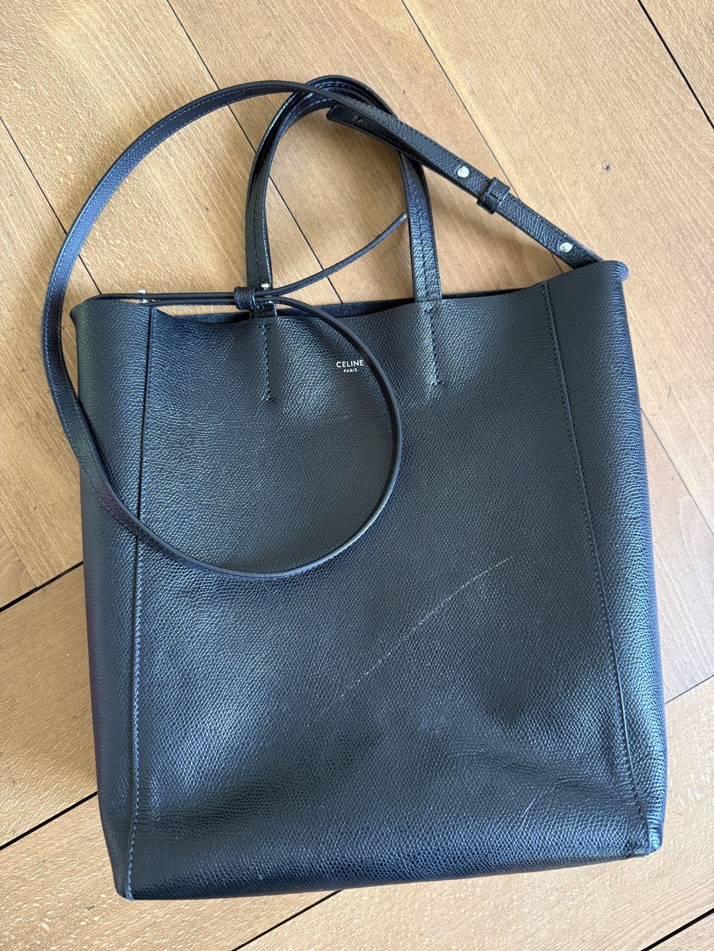Celine Borse da donna: Celine Shopper Schwarz Leder – Usato da Zürich venduto da lb6_x22g 1