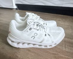ON Running Cloudsurfer weiss Gr 38.5 Damen sehr guter Zustan