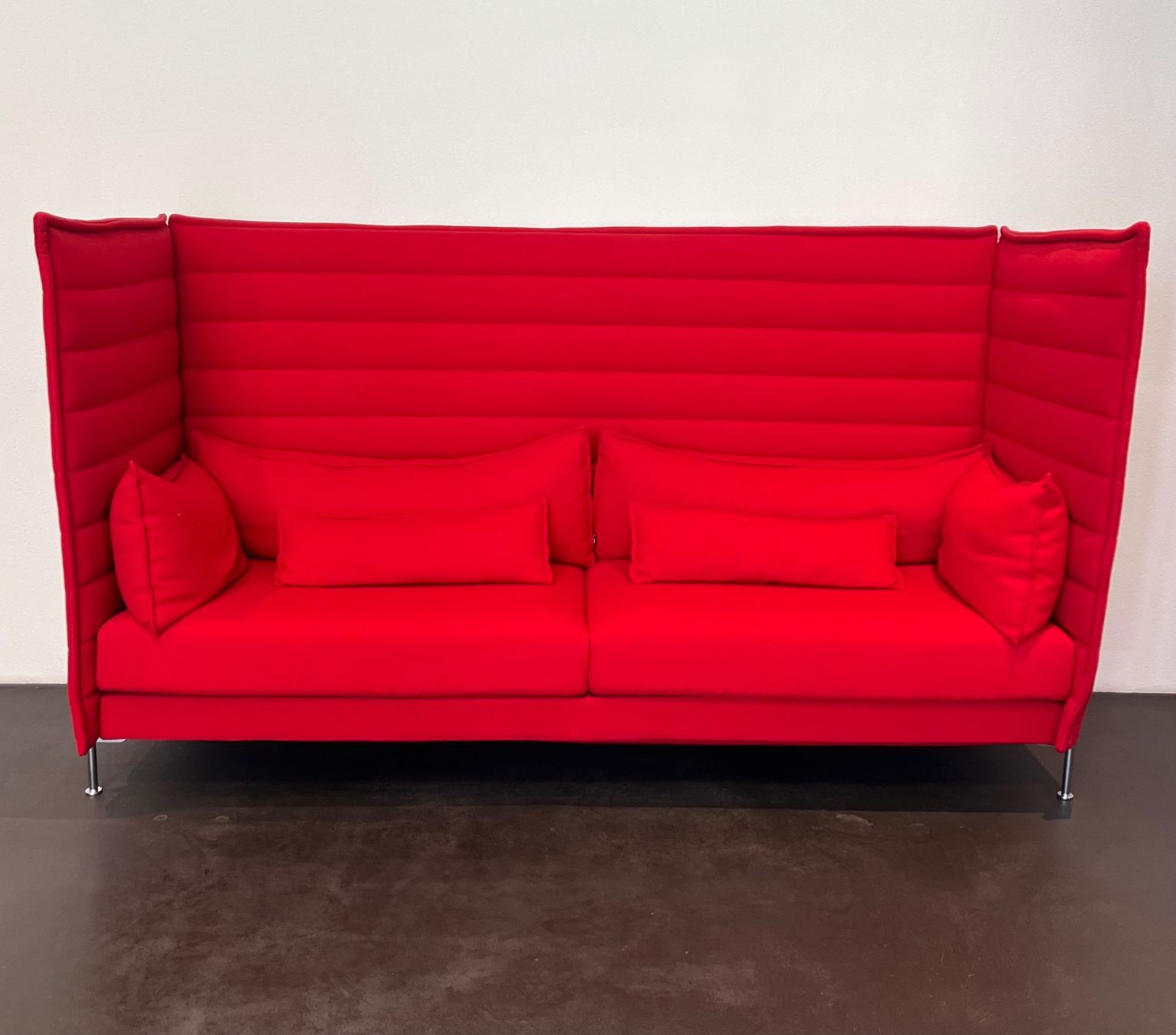 Vitra Divani: VITRA Alcove Highback Designersofa 3 Plätzer – Usato da Wangen an der Aare venduto da TBYN