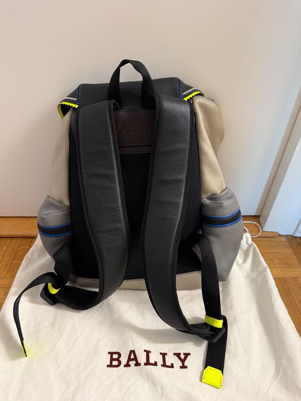 Bally Rucksäcke: Sac à dos Bally en cuire de veau – Neu (gemäss Beschreibung) aus Genève von Igoreuf 1