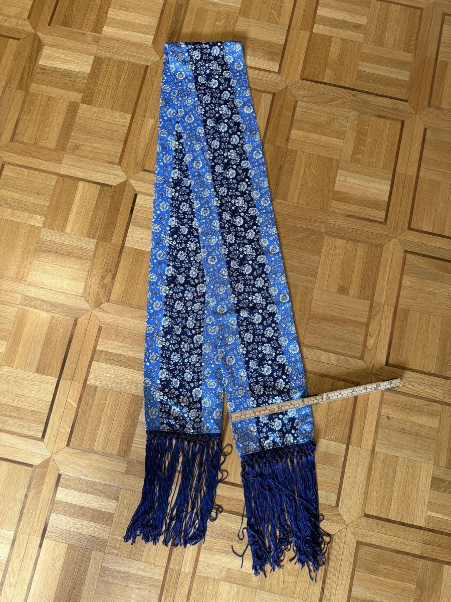 Manor Foulards, Tücher & Schals: Manor scarf  – Gebraucht aus Genève von hai_2rp8
