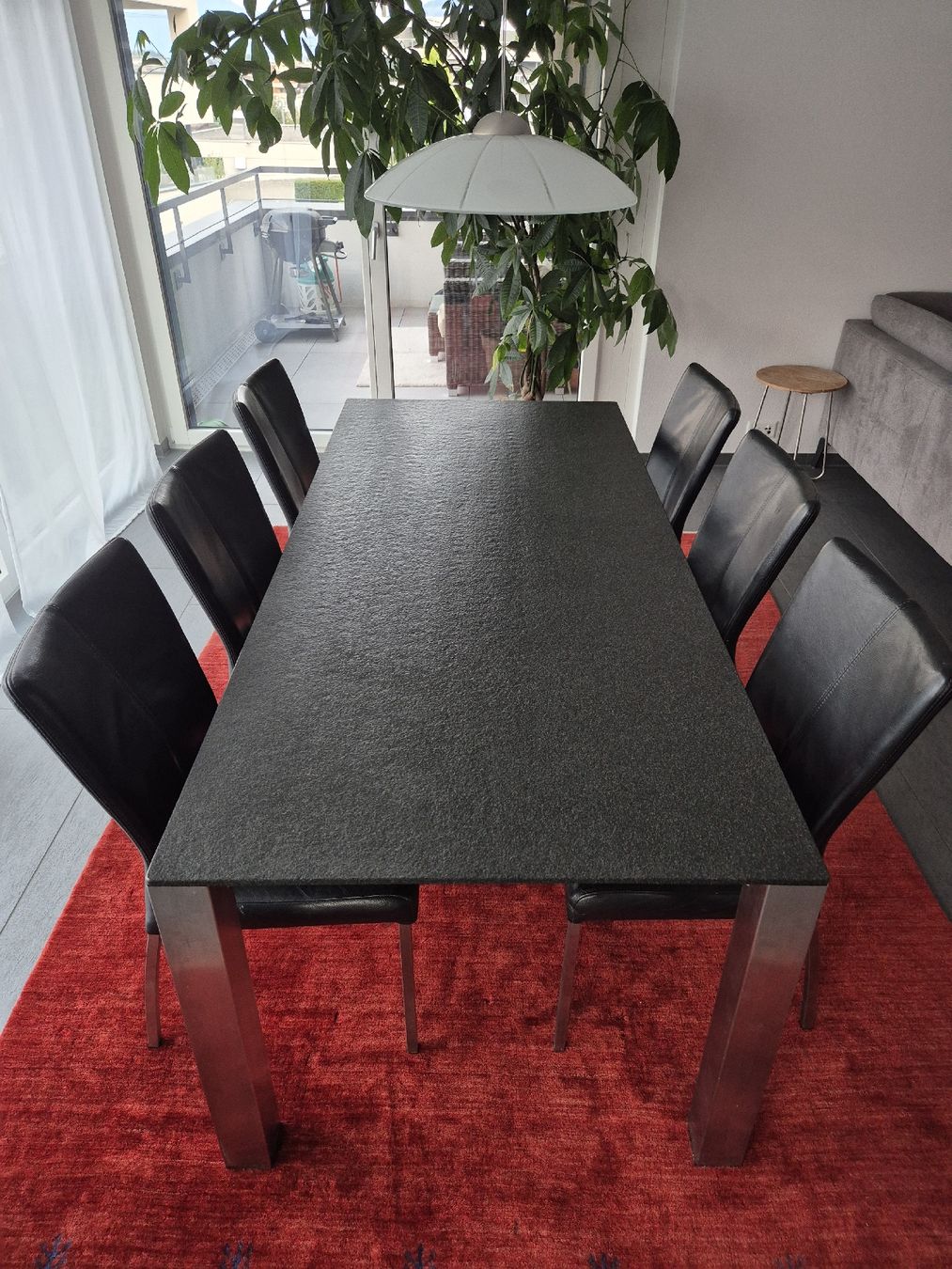 Tavoli: Schwarzer Granit Esstisch mit 6 Stühlen – Usato da Altendorf venduto da caj_hry2 6