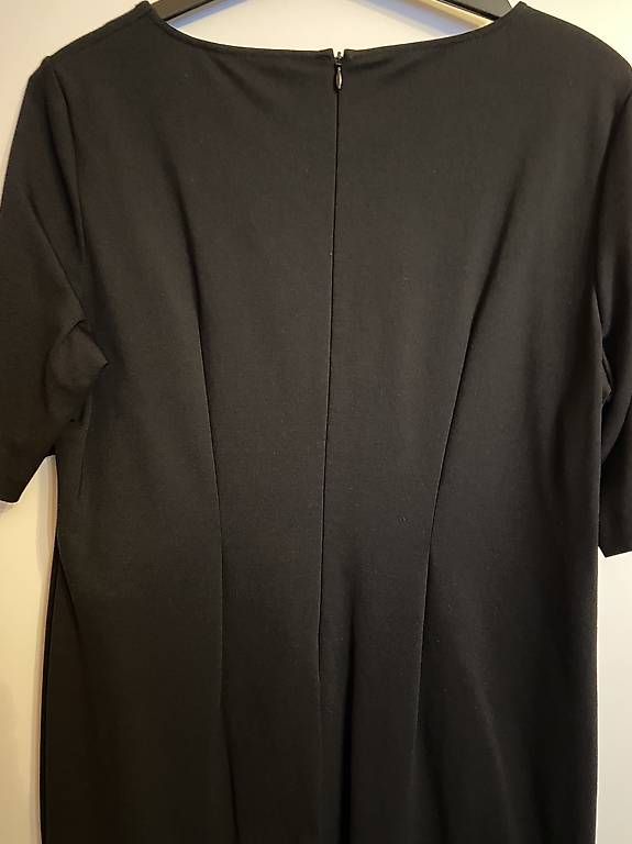 Luisa Cerano Vestiti: Kleid schwarz LUISA CERANO – Nuovo (secondo la descrizione) da Reiden venduto da haandena 1