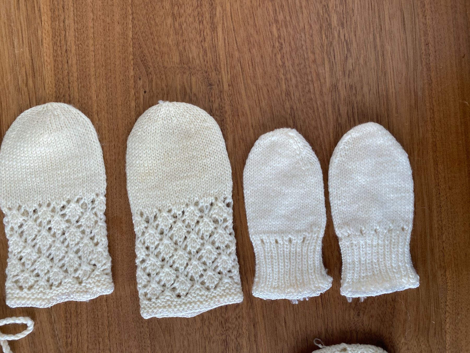 Stoffe: antike Stricksachen für Baby – Gebraucht aus Unterterzen von bac_287t 1