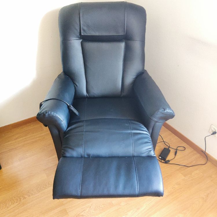 Sessel: Relax Sessel mit Aufstehfunktion, Leder, neuwertig! – Gebraucht aus Oberwil BL von Jaris68 1