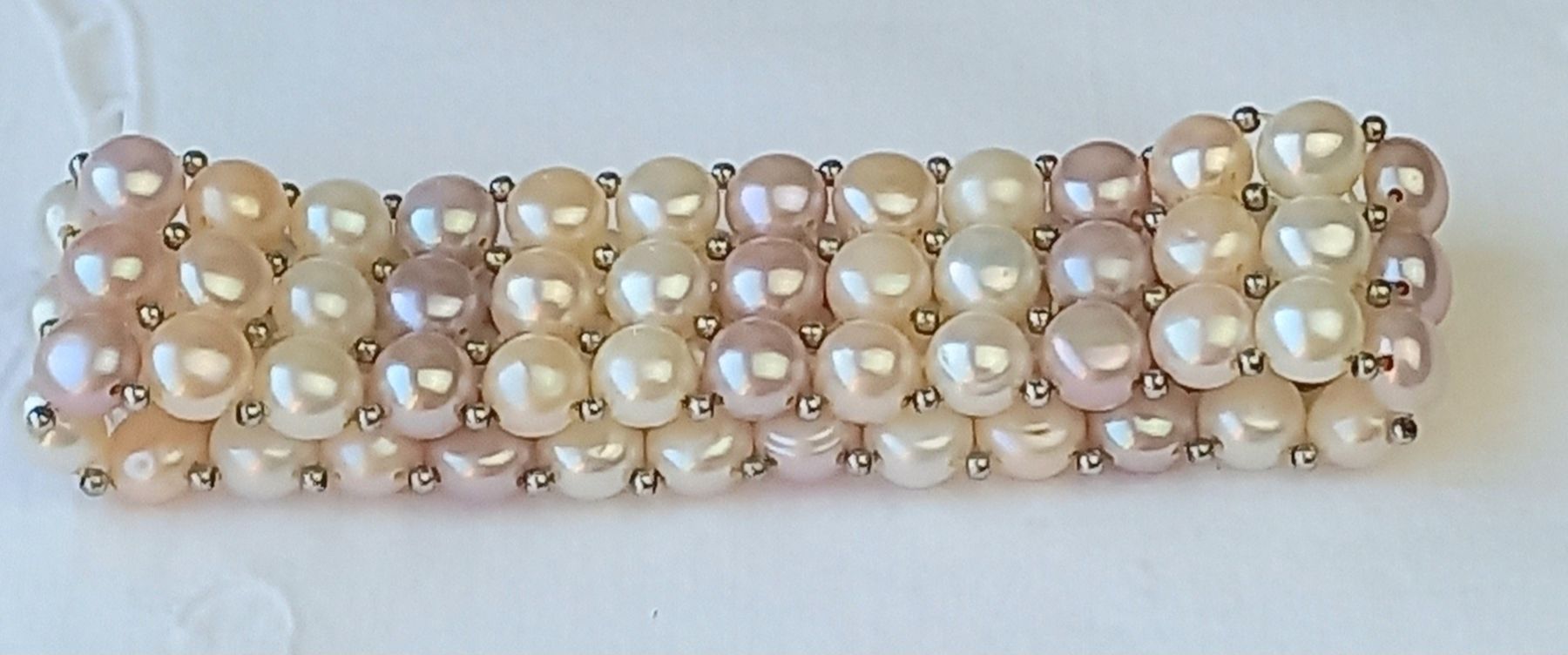 Armbänder & -reifen: Armband Perlen 3-reihig elastisch neuwertig  – Neu (gemäss Beschreibung) aus Buchs AG von Dzirul 1