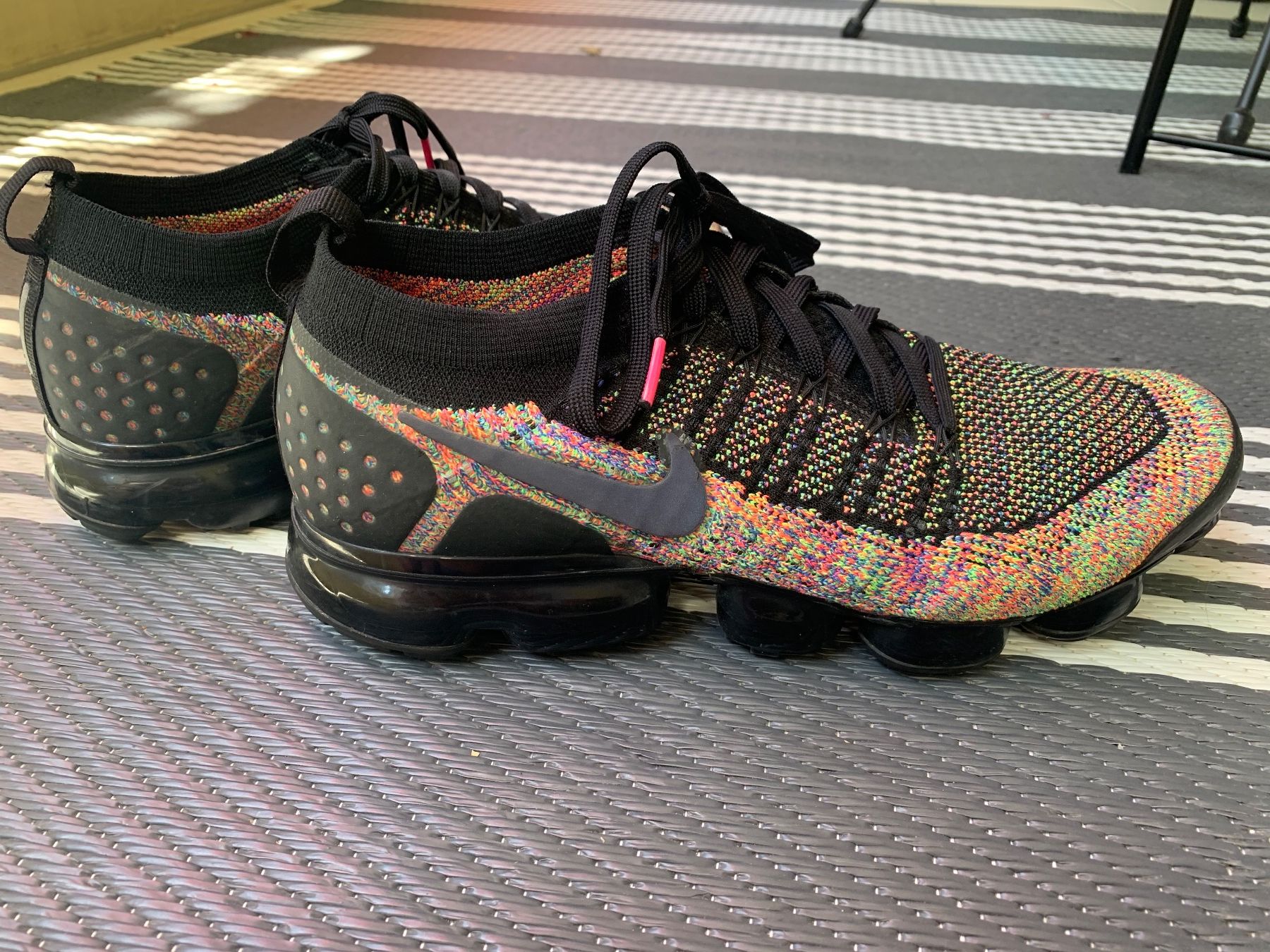 Nike Scarpe da uomo: Nike Air VaporMax 2 Black Multi-Color – Usato da Eglisau venduto da kil_p7bh 1