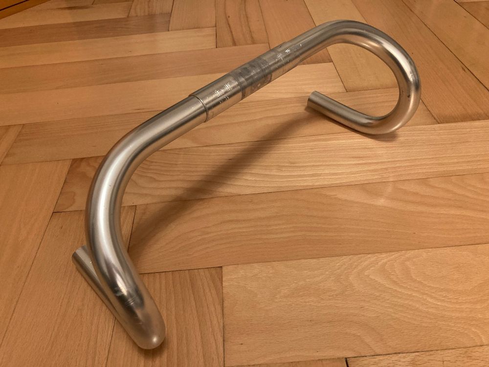 Guidon Route Cinelli Giro D’Italia 64 – Aluminium Argent 40cm – Style Vintage