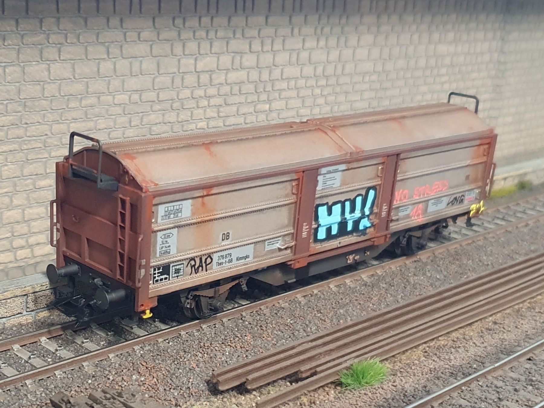 Märklin Modelleisenbahnen: WAGON TBES, DB, MARKLIN, PATINE + GRAFFITIS – Gebraucht aus Loveresse von FIFILOULOU 1