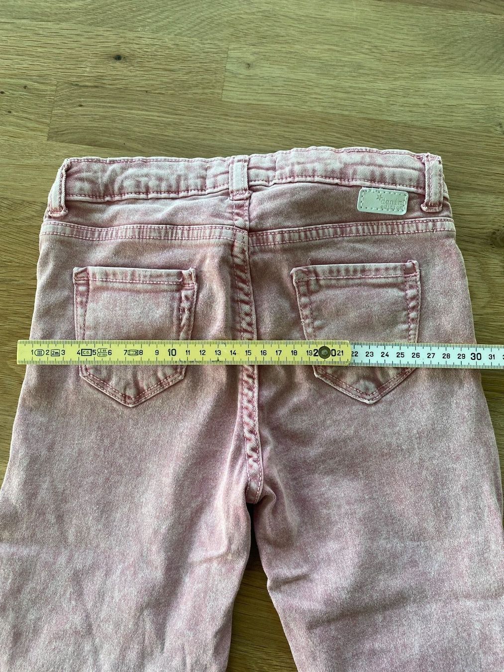 Pantaloni: rosa Mädchen Jeans – Usato da Luzern venduto da nad_nf8f 2
