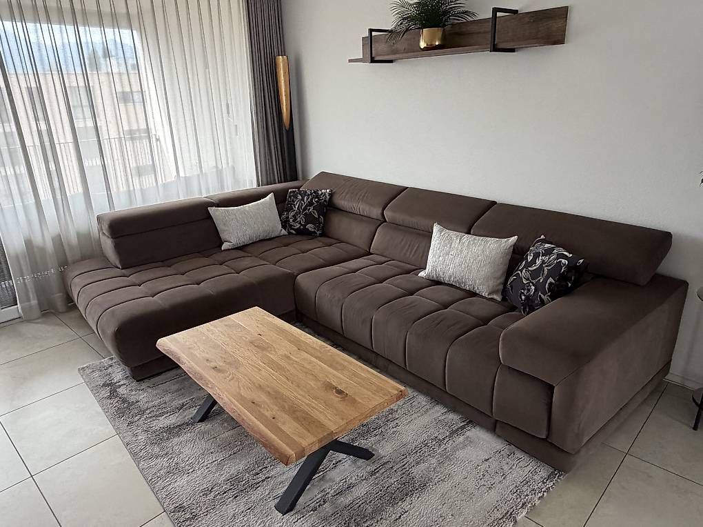 Divani: Grosses Ecksofa / Wohnlandschaft – Usato da Emmen venduto da eve_vq8m