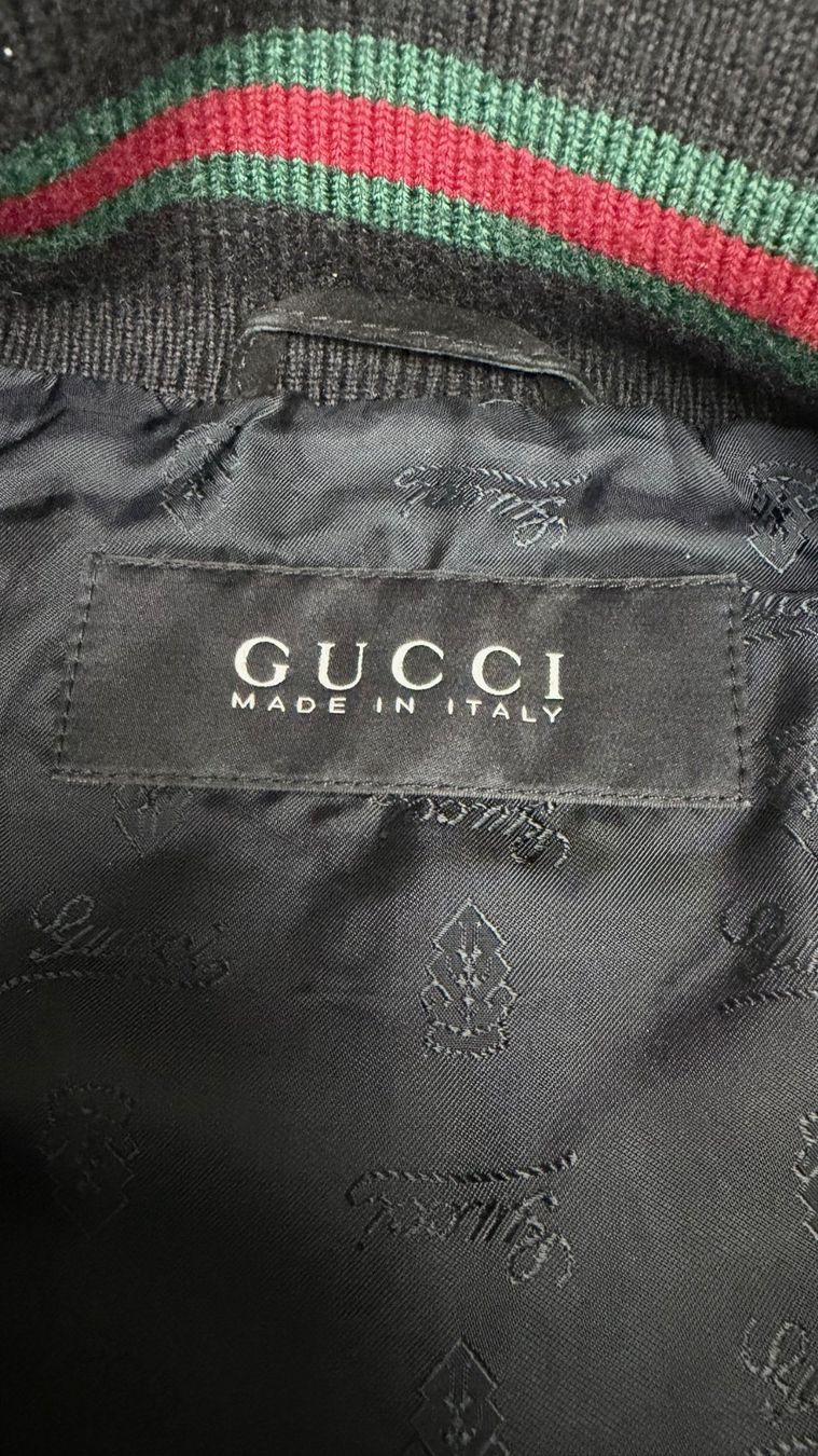 Gucci Giacche: GUCCI BLACK WOOL BLEND & SUEDE LEATHER BOMBER JACKET – Usato da Biel/Bienne venduto da sami0788480082 4