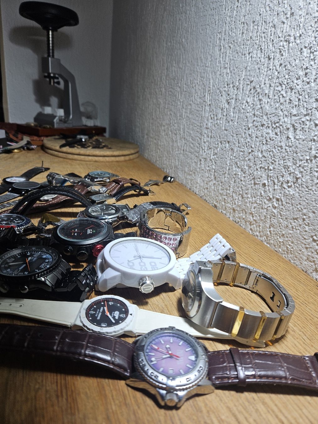 Orologi: Unkontrolliert Uhrenlot 20x – Usato da Flamatt venduto da pie_f9zm 6