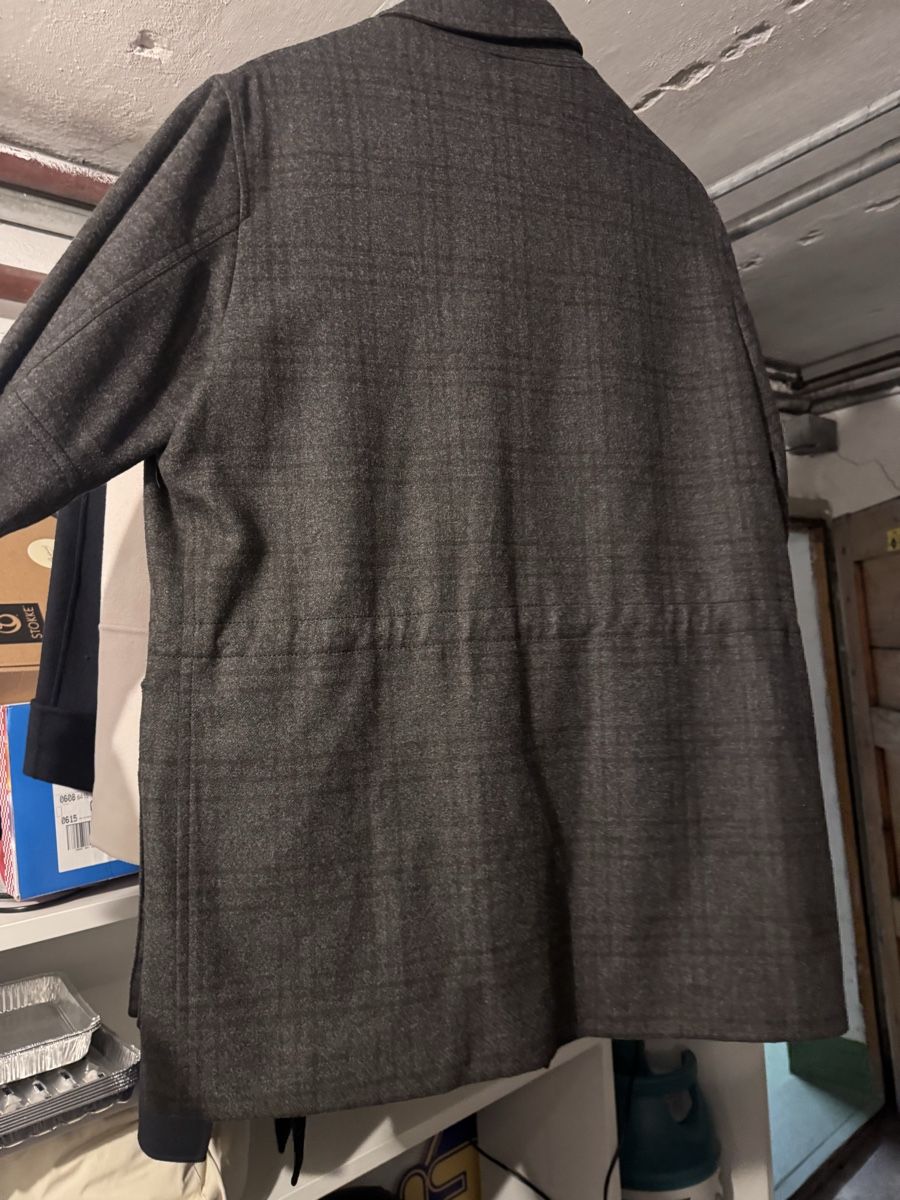 Brioni Cappotti: Brioni, Top Zustand, Gr. S/M – Nuovo (secondo la descrizione) da Zürich venduto da ali_q9wm 1