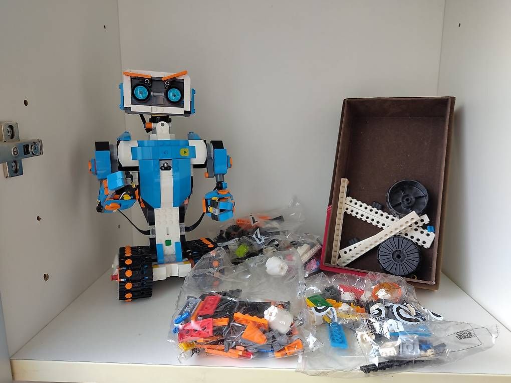 Lego Baukästen: Mes premières constructions LEGO® BOOST – Gebraucht aus Petit-Lancy von chevalier