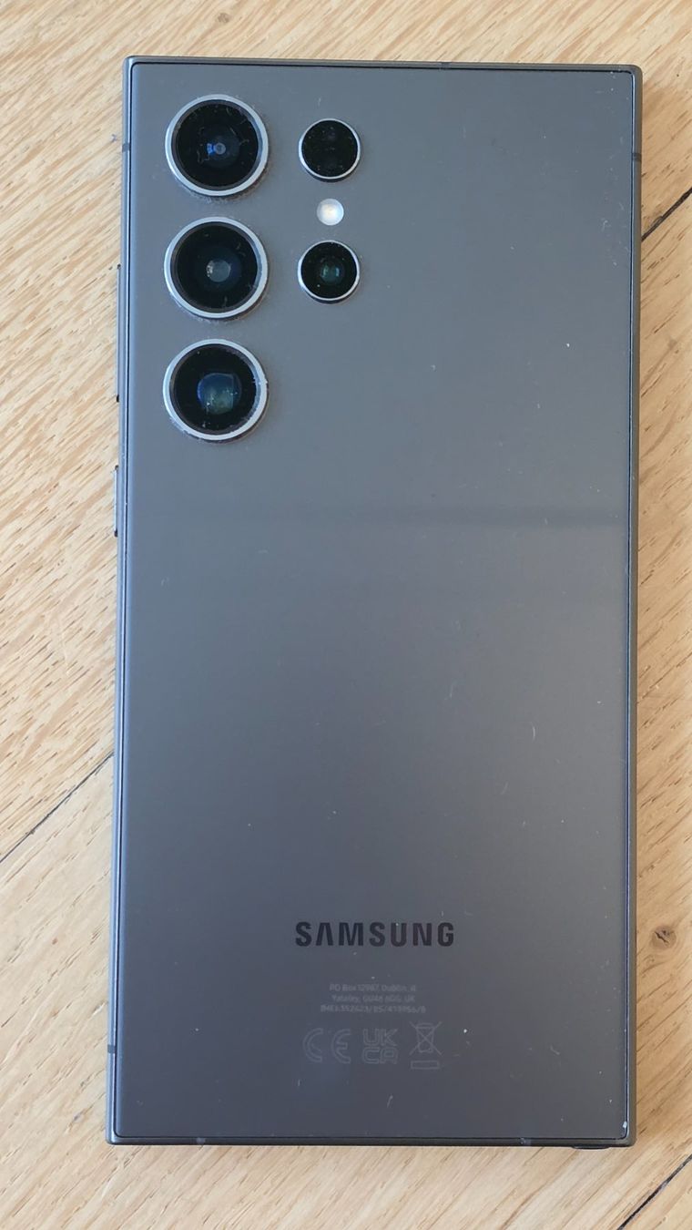 SAMSUNG Galaxy S24 Ultra (5G, 512 GB, 6.8", 200 MP) Kaufen auf Ricardo