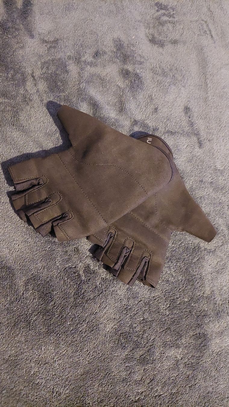 Guanti & manicotti: CORENGTH Gewichtheberhandschuhe Schwarz Gr. M, 1x gebraucht – Usato da Zürich venduto da Romstyle
