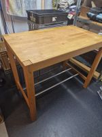 Holztisch