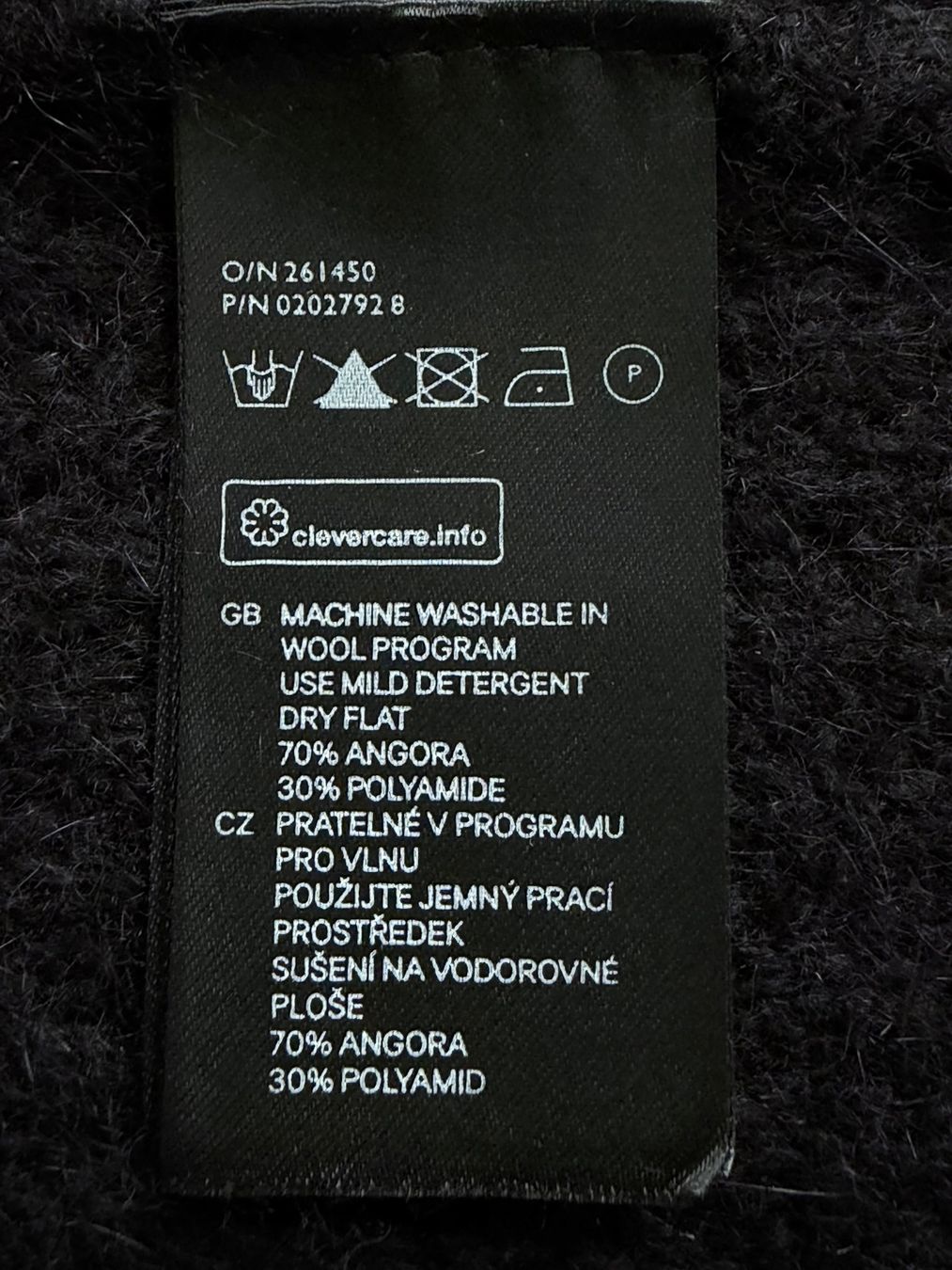 H&M Maglioni & Felpe: H&M Collection 70% angora sweater pullover 36 NEW – Usato da Kilchberg ZH venduto da malibubeach 5