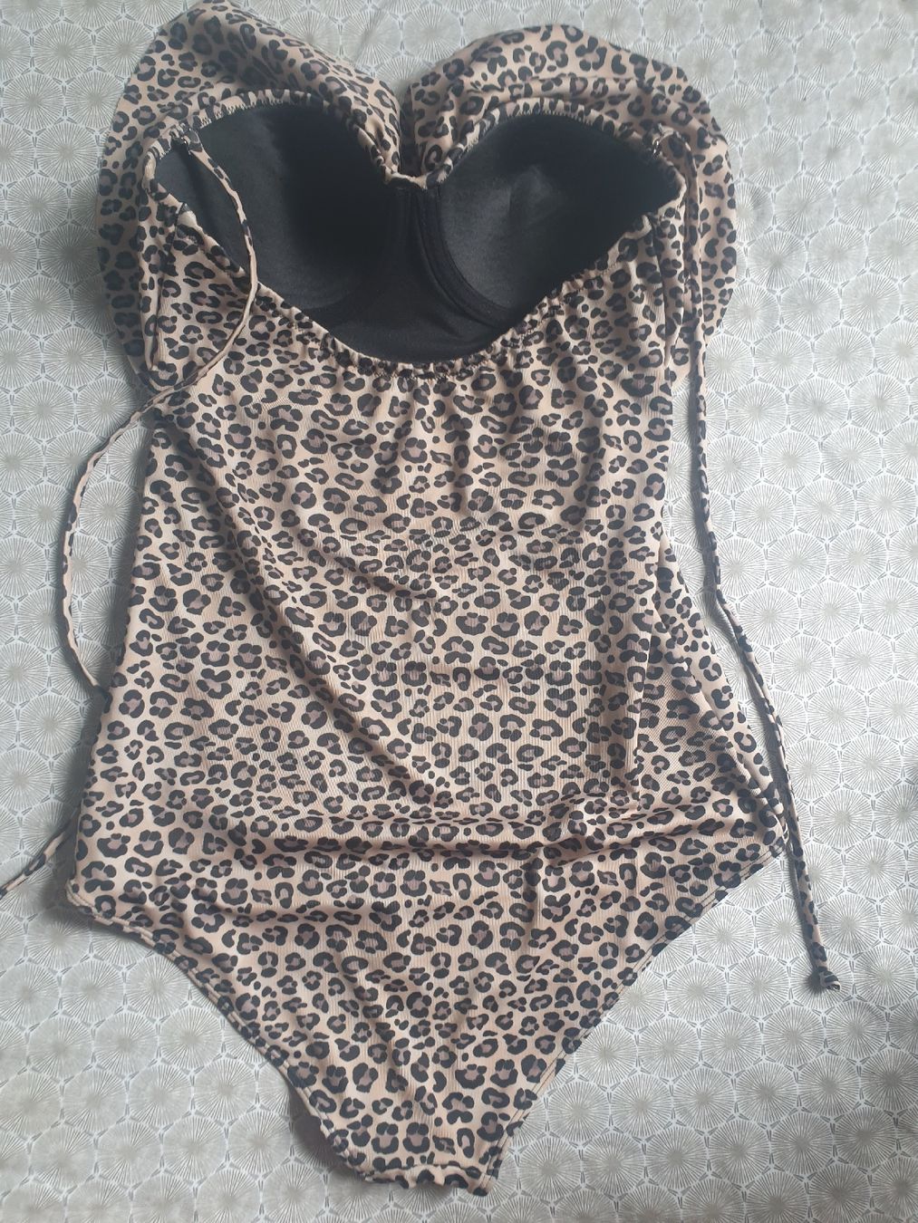 H&M Costumi da bagno & Bikini: Badeanzug H&M NEU G. medium – Nuovo (secondo la descrizione) da Zürich venduto da yoarg 1