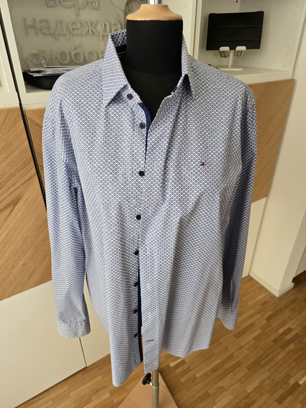 Tommy Hilfiger Camicie: Tommy Hilfiger Herren Hemd Gr. 43, Regular Fit – Usato da Zürich venduto da ale_bg2x