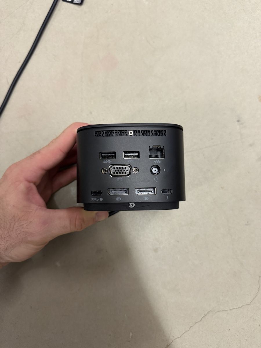 Hewlett Packard Docking station: HP Thunderbolt Dockingstation G2 120W – Usato da Alpnach Dorf venduto da ralphlaurin