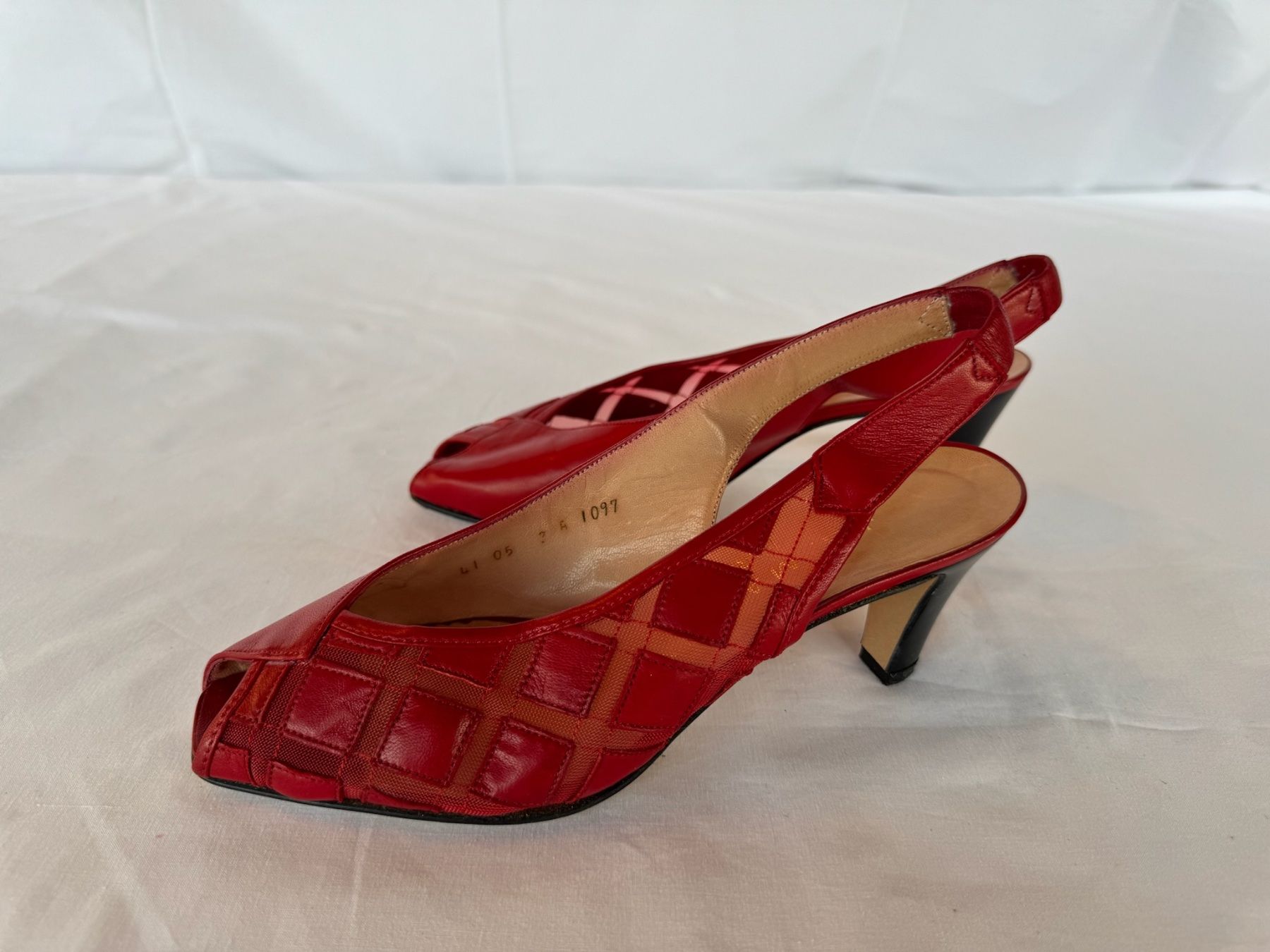 Scarpe da donna: Slingpump rot, Peeptoe, Leder, halbhoher Absatz, Gr 36 – Usato da Oberrieden venduto da pet_n2c2 2