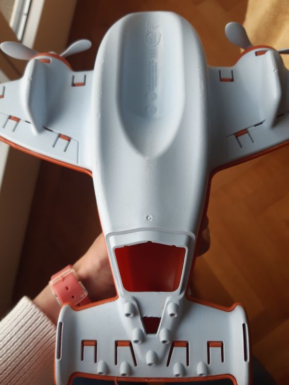 Jouets: Avion canadair Green Toys orange et blanc, jeu d'eau/bain – D'occasion à Lausanne par dup_bf7q 4