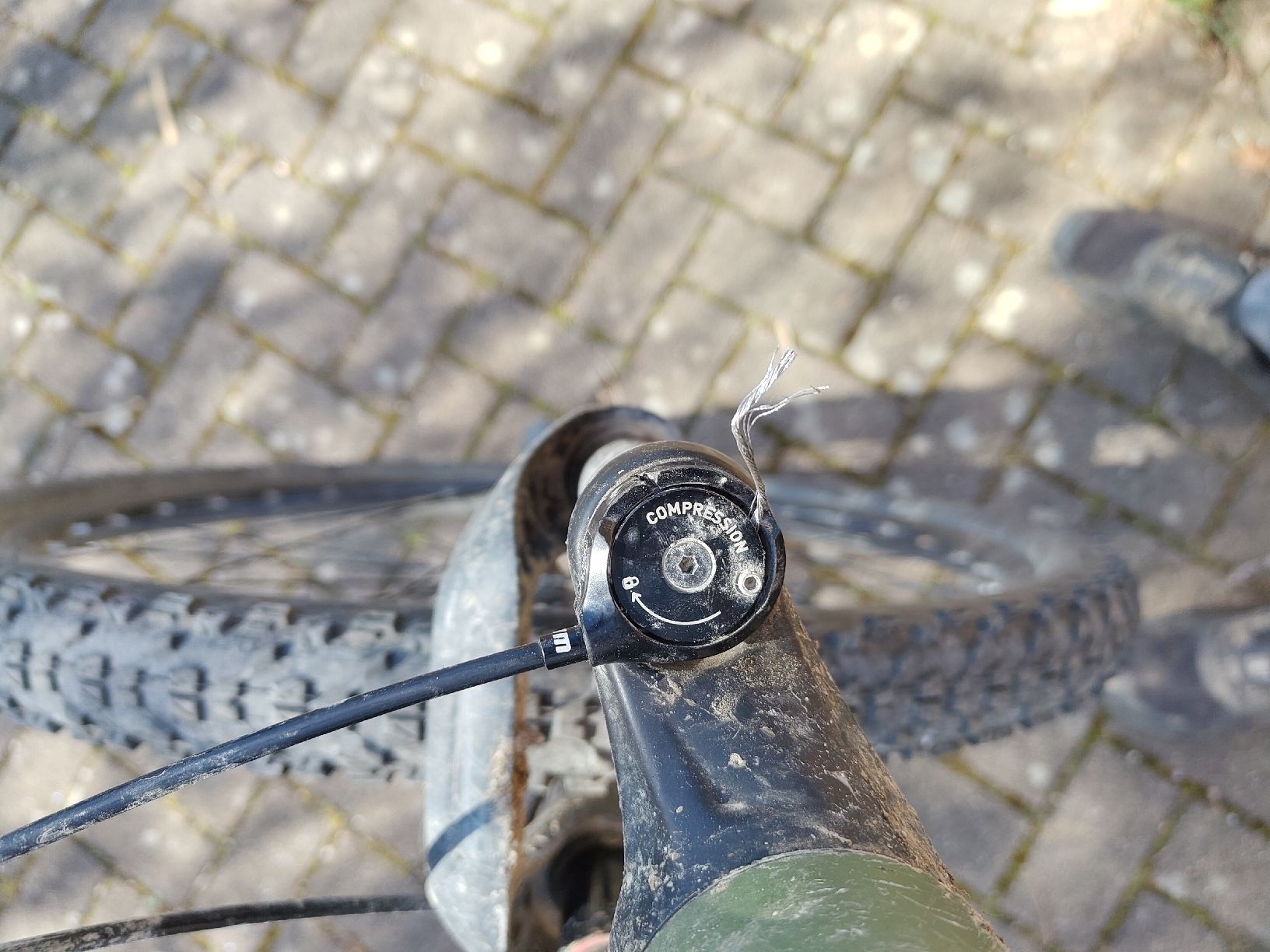 Lapierre Biciclette: VTT Lapierre pro race 4.9 L – Usato da Basel venduto da jpu_lf7s 9