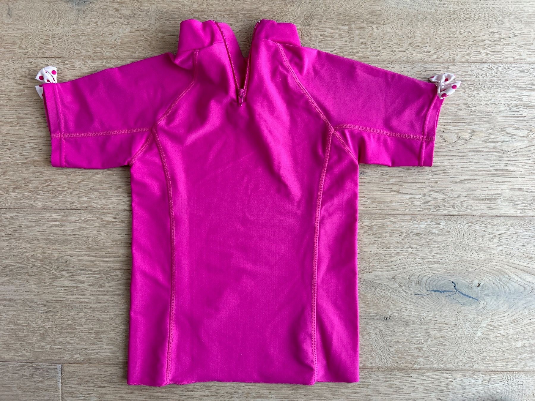 Maillots de bain: T-shirt bain 110 cm – D'occasion à Yens par Chriis 3
