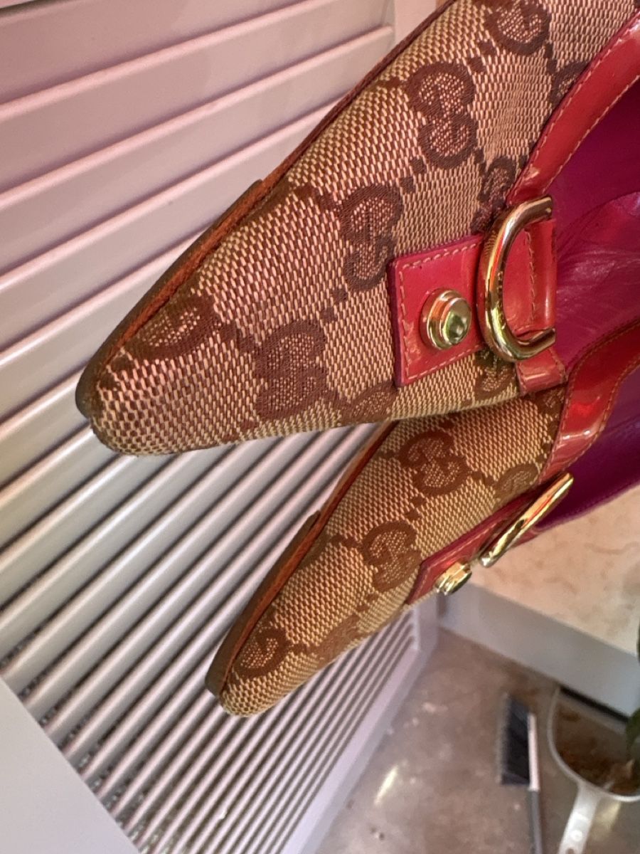 Gucci Chaussures femmes: Gucci Canvas Pumps Y2K – D'occasion à Bern par LoveVintageY2K 5