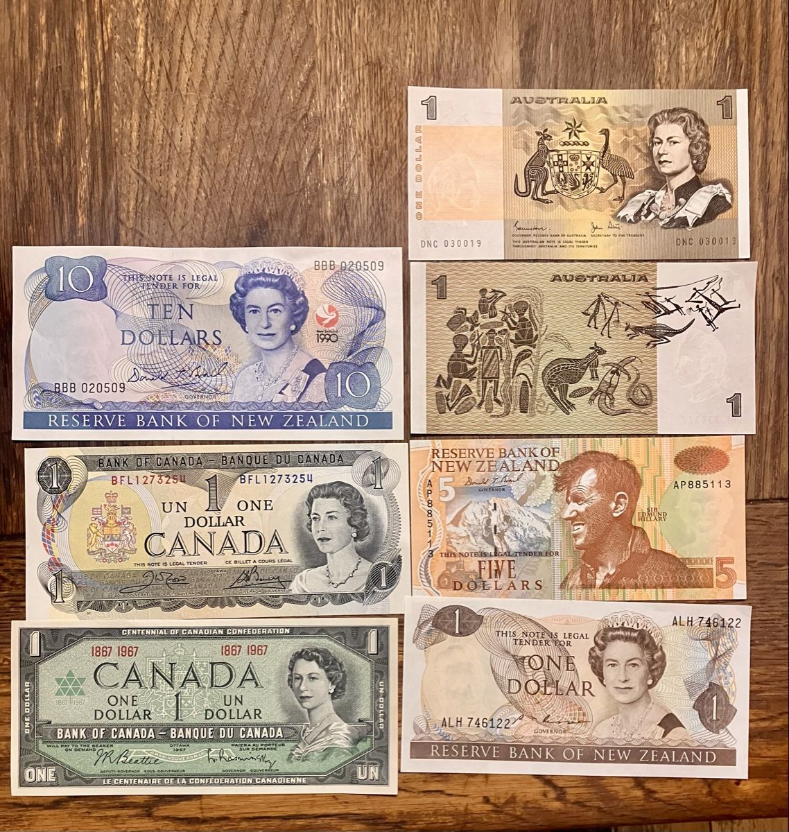 Banknoten: Billets de dollars – Gebraucht aus Puidoux von lemacos 1