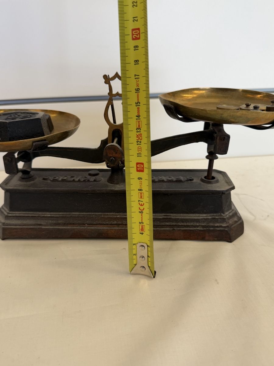 Bilance e pesi: Balance de laboratoire ancienne avec poids – Usato da montreux venduto da Always-Good 6