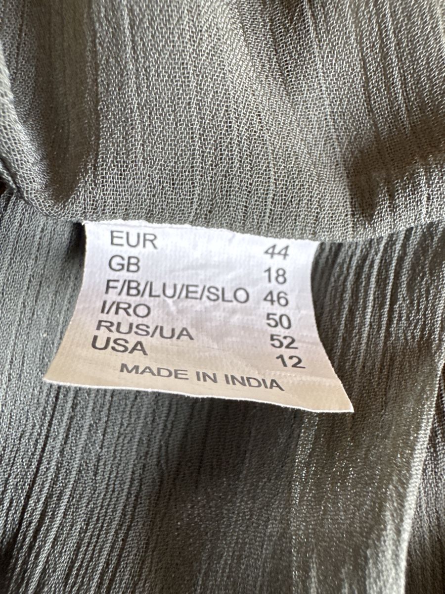 Top: Blusentop Gr.44 olive – Nuovo (secondo la descrizione) da Mauren venduto da ducducturi 7