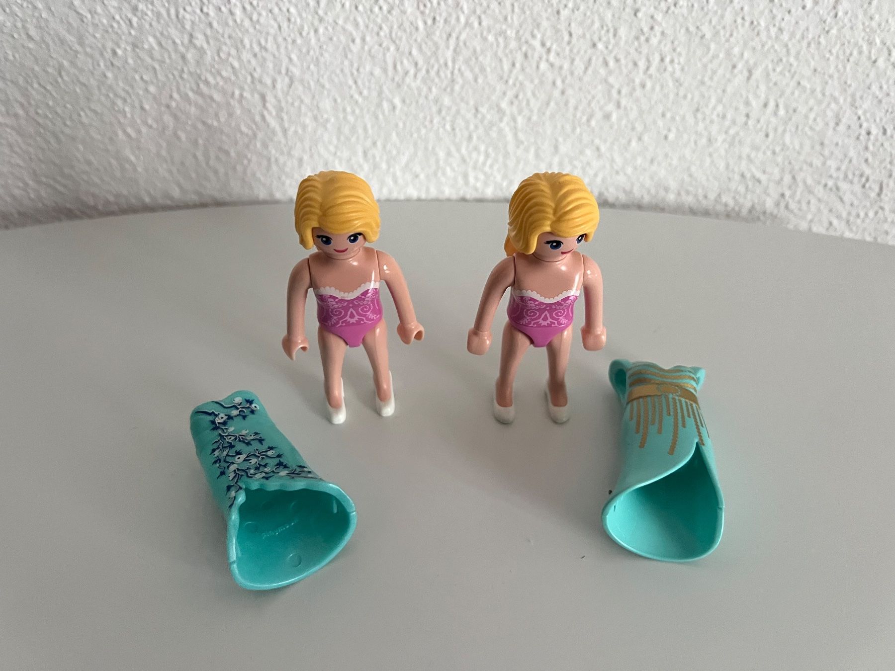 Playmobil Spielzeuge: Playmobil Zwillinge mit Abendkleidern – Gebraucht aus Brunnen von Dirza78 1