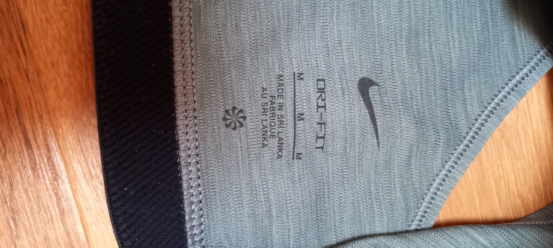 Nike Tops: Sport Bra von Nike – D'occasion à Gais par LeonieM01 2