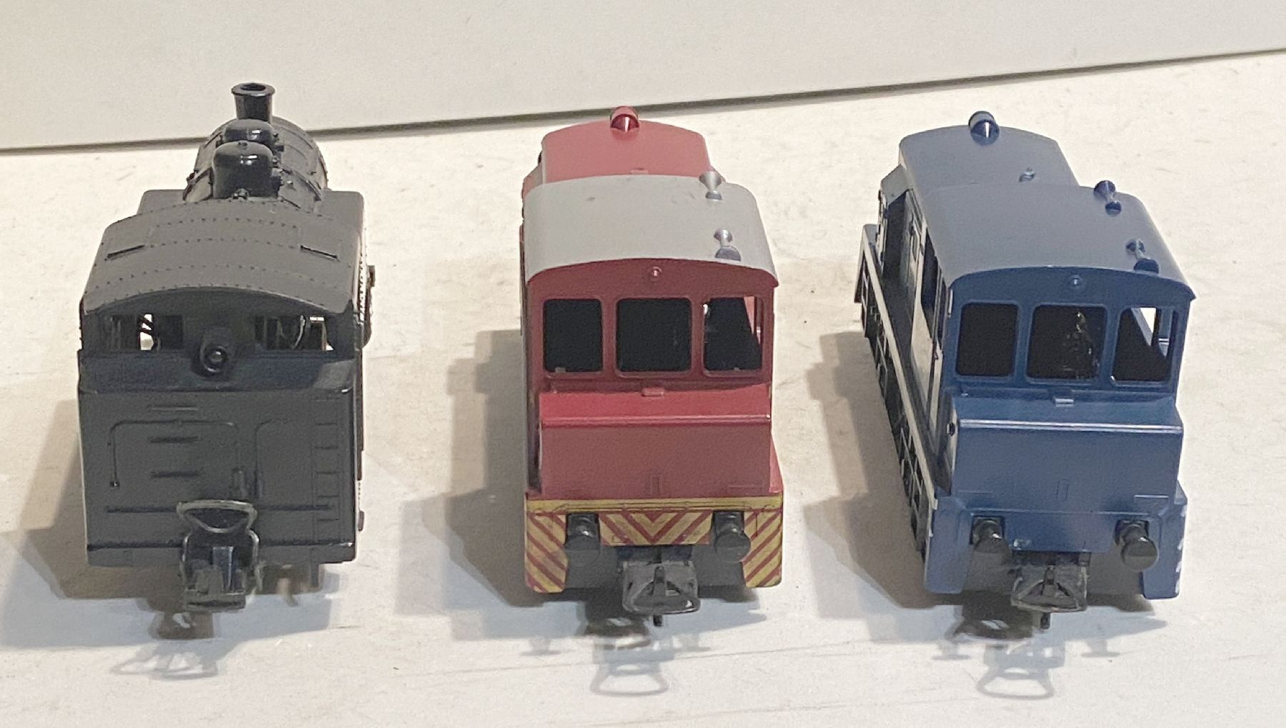 Lima Trains électriques: Lima 2 Diesel-Loks + 1 Dampflok – D'occasion à Sonceboz-Sombeval par Decolove 5