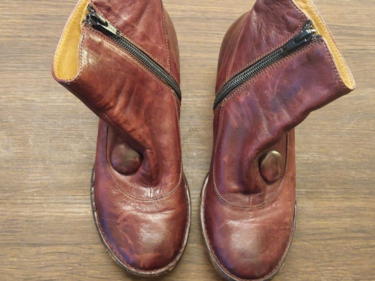 Scarpe da donna: Stiefeletten gidigio 35 dunkelrot – Usato da Köniz venduto da scopello12 5
