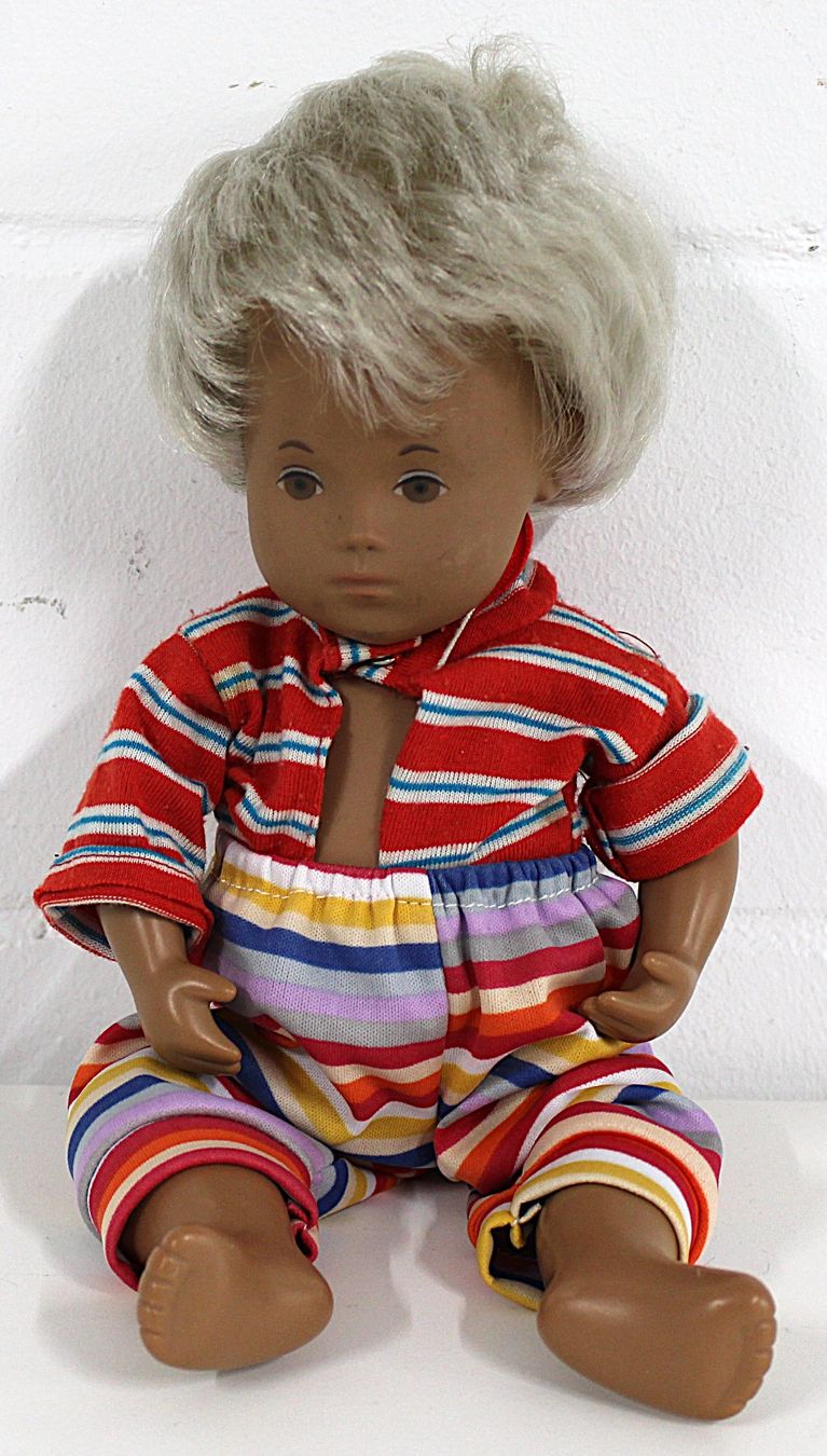 Sasha Morgenthaler Bambole: Sasha Morgenthaler Baby Puppe – Usato da Volketswil venduto da brockipfannenstil