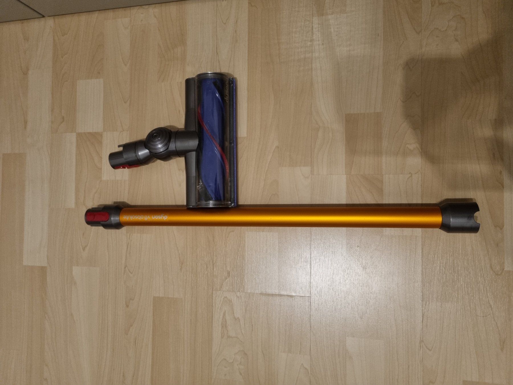 Dyson Aspirapolveri & Accessori: Staubsauger Rohr und Teppichfuss – Usato da Dintikon venduto da kat_fk6h