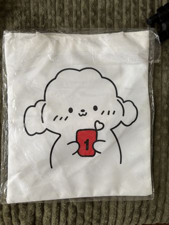 Tote bag