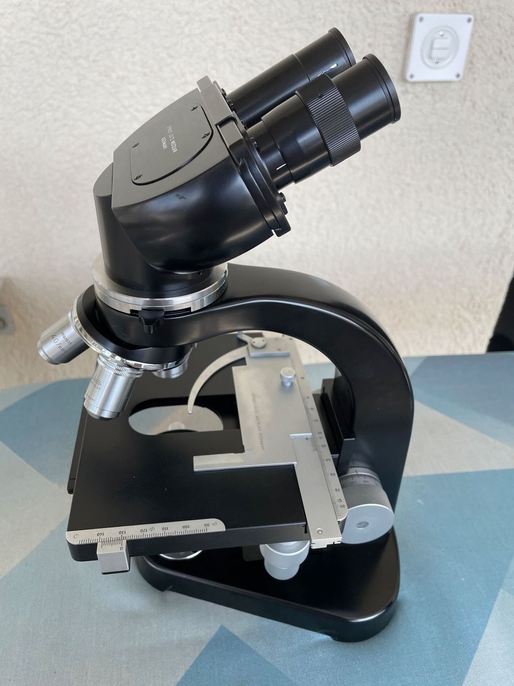 Leitz Microscopi: Leitz Stereo Mikroskop Museumsreif – Usato da Zürich venduto da Dmbz 8