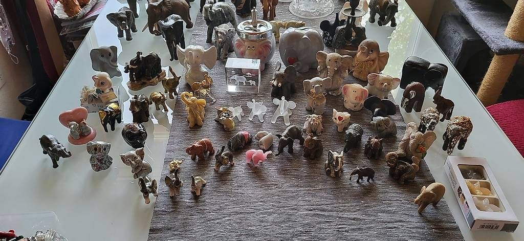 Statuette: Elefantensammlung, ca. 80 Stk,  verschiedene Materialien  – Usato da Laupen BE venduto da Ursulam3635 2