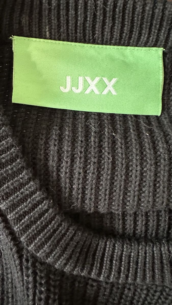 Pullover & Sweatshirts: Schicker Damen Pullover von JJXX – Neu (gemäss Beschreibung) aus Adliswil von RicPro 7