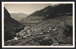 Filisur, Ortspanorama vom Berg aus geseh